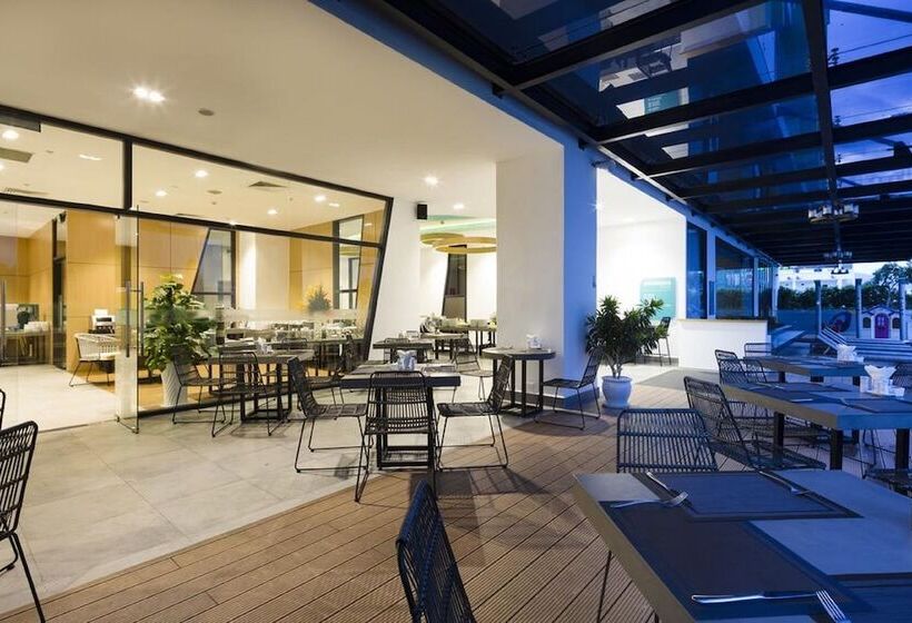 هتل Parama Apartments Balcony Beachfront