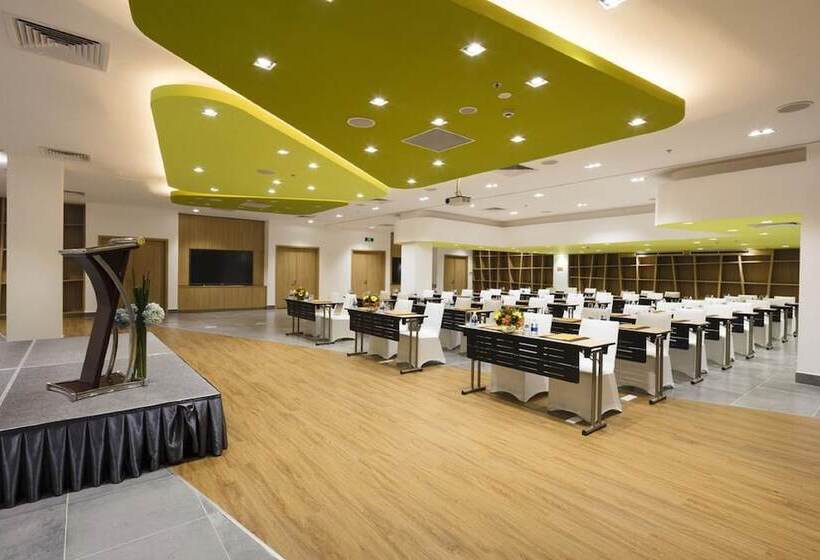 هتل Parama Apartments Balcony Beachfront