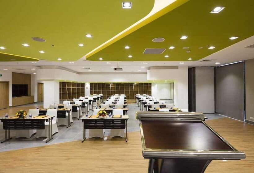 هتل Parama Apartments Balcony Beachfront