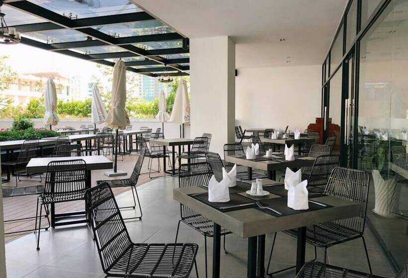 هتل Parama Apartments Balcony Beachfront