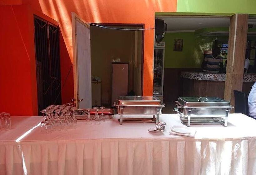 هتل Restaurant Rex