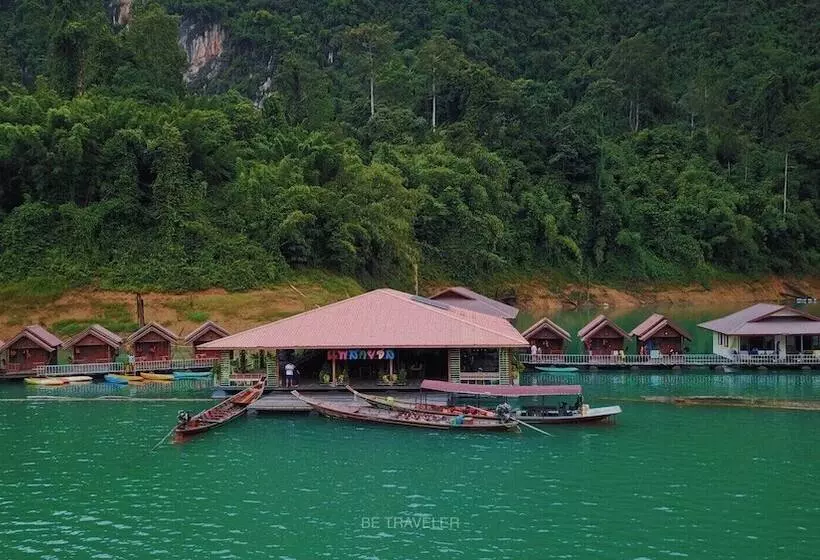 Hotelli Saichol Floating Resort