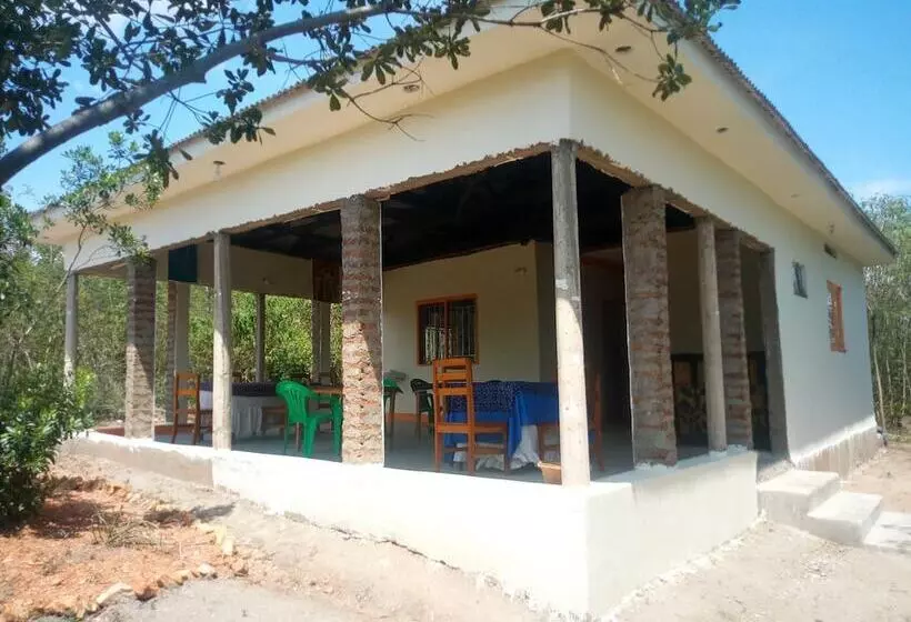 هتل The Elephant Home