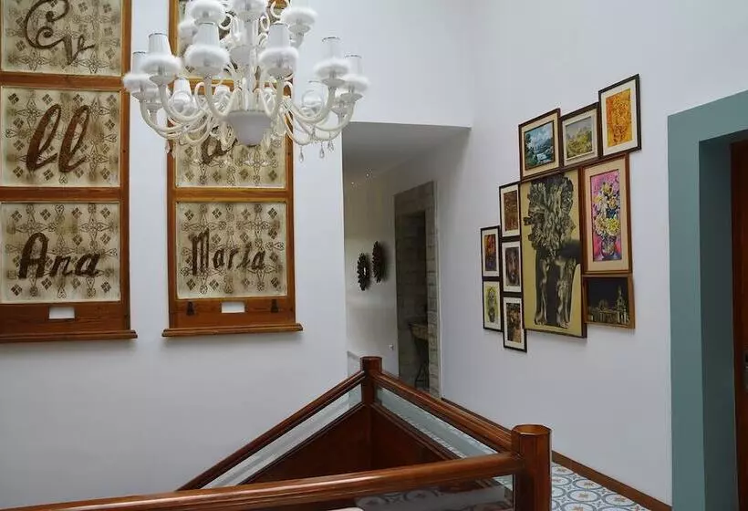 Hotelli Villa Ana María Cuenca