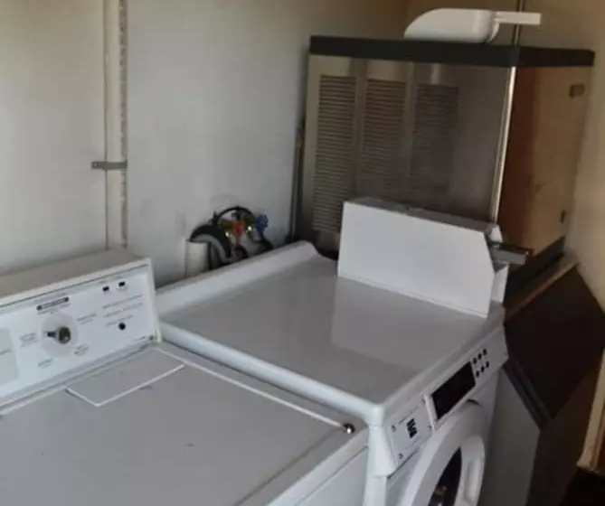 Motelli Countryside Inn