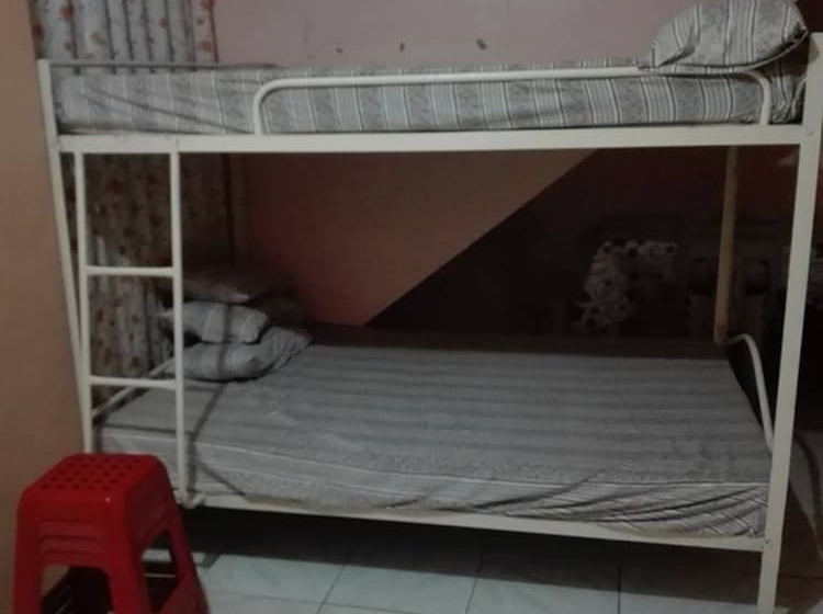 펜션 Antipolo Beach Haus Annex