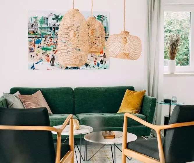 ペンション Emcasa Boutique Guesthouse