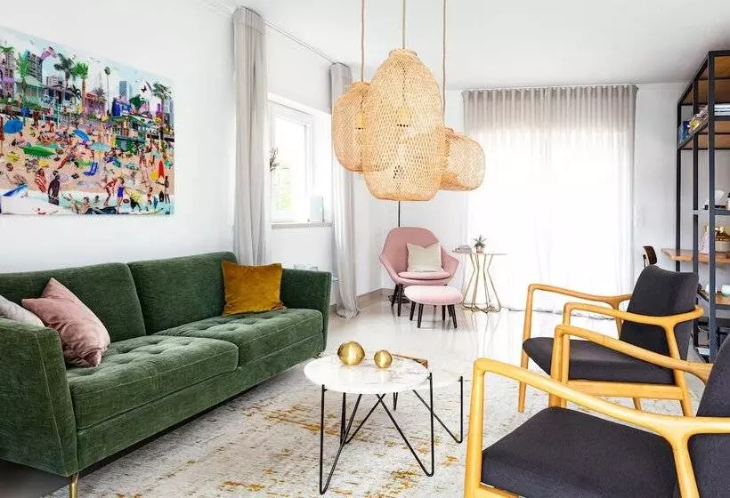 ペンション Emcasa Boutique Guesthouse