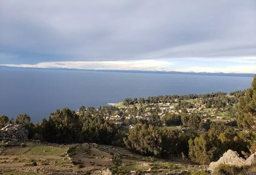 پانسیون Jamuy Amantani Lodge De All Trip