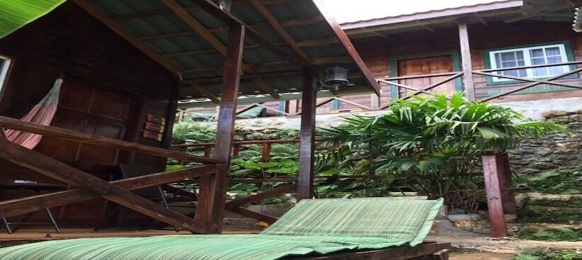 پانسیون Villa Rasta