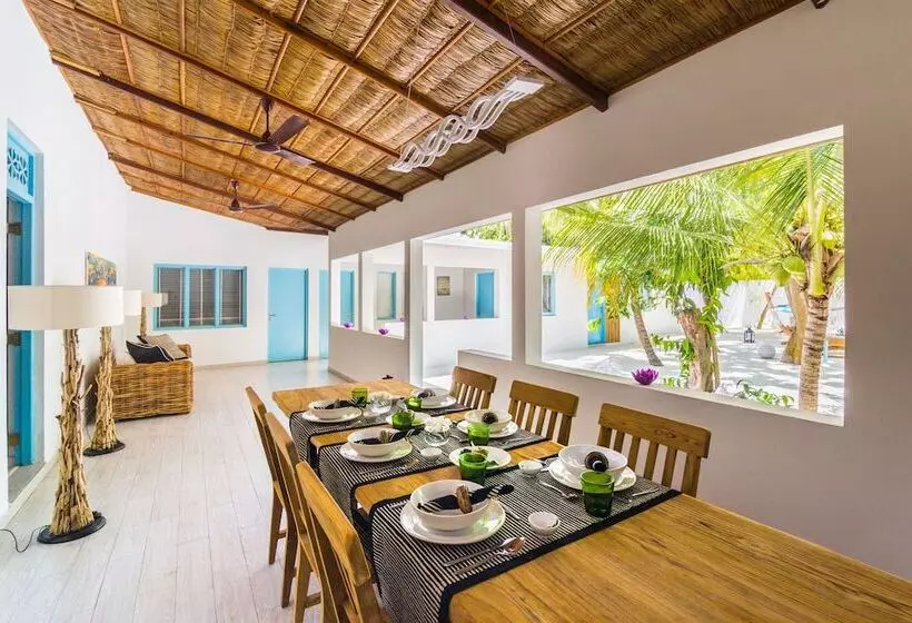 پانسیون Villa Rosa Maldives
