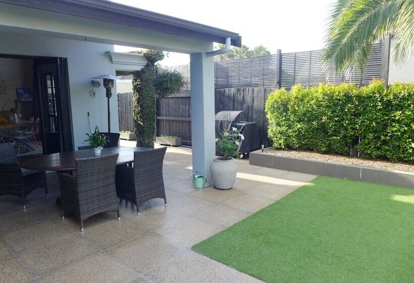 Tuscan Retreat Bed & Breakfast  Adults Only