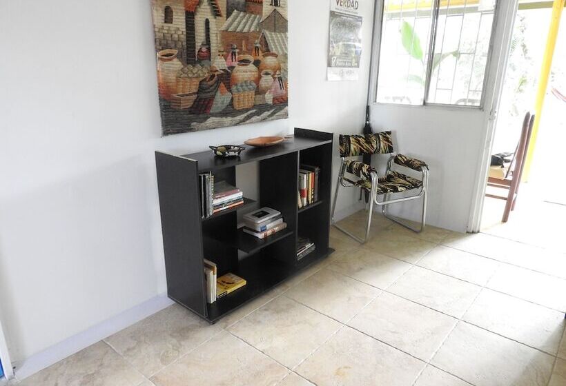 Hostel Ayawaska Hostal