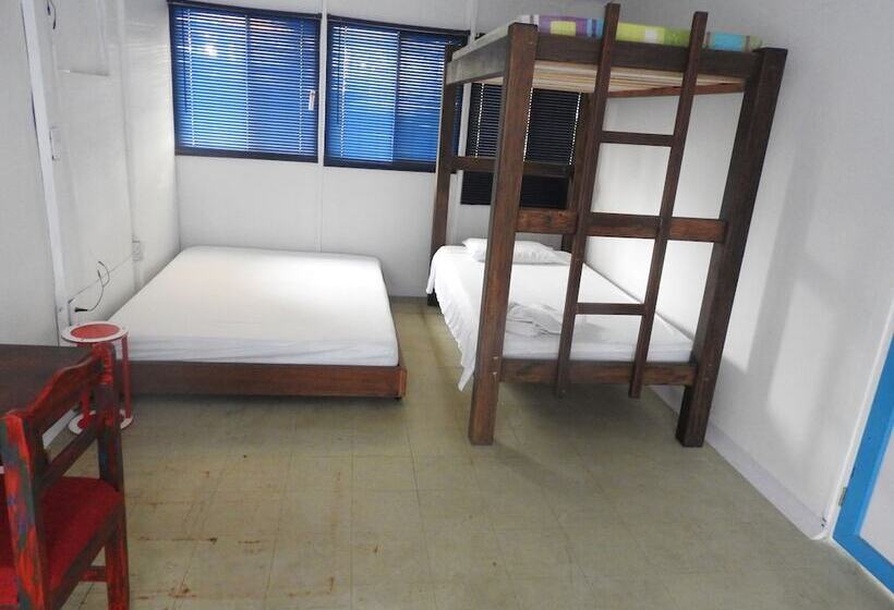 Hostel Ayawaska Hostal