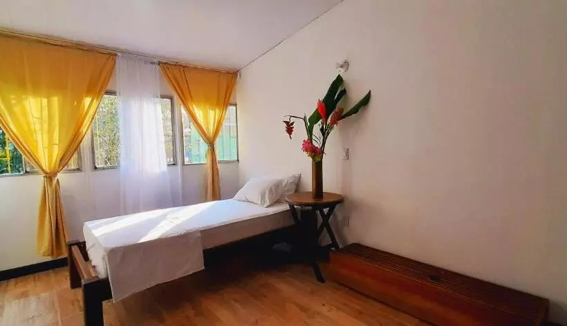 Retkeilymaja Ayawaska Hostal