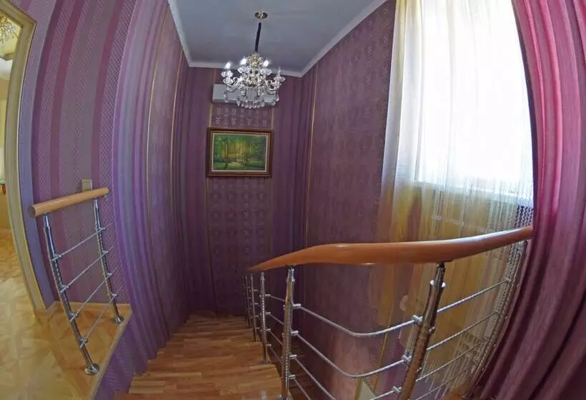 Artem Plaza   Hostel