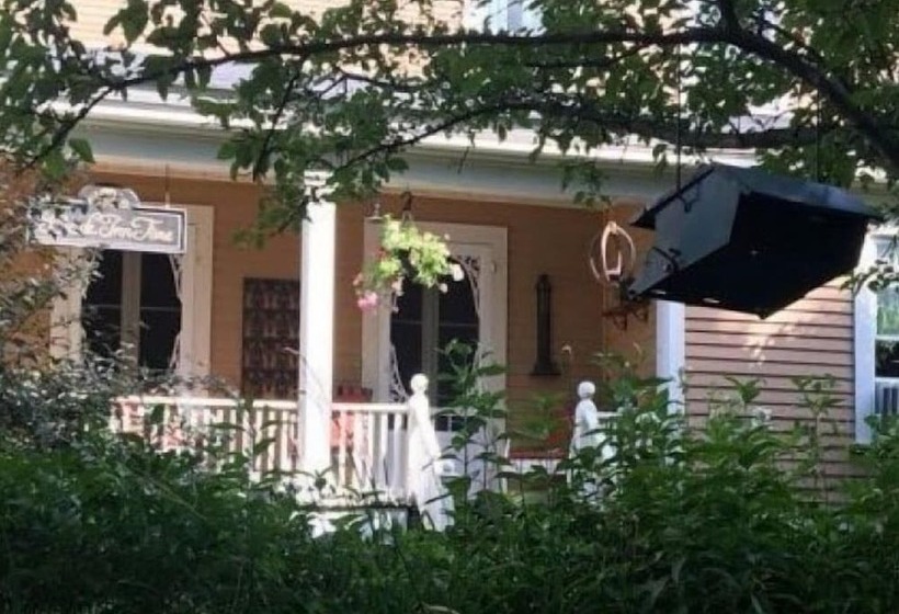 Back Inn Time Bed & Breakfast