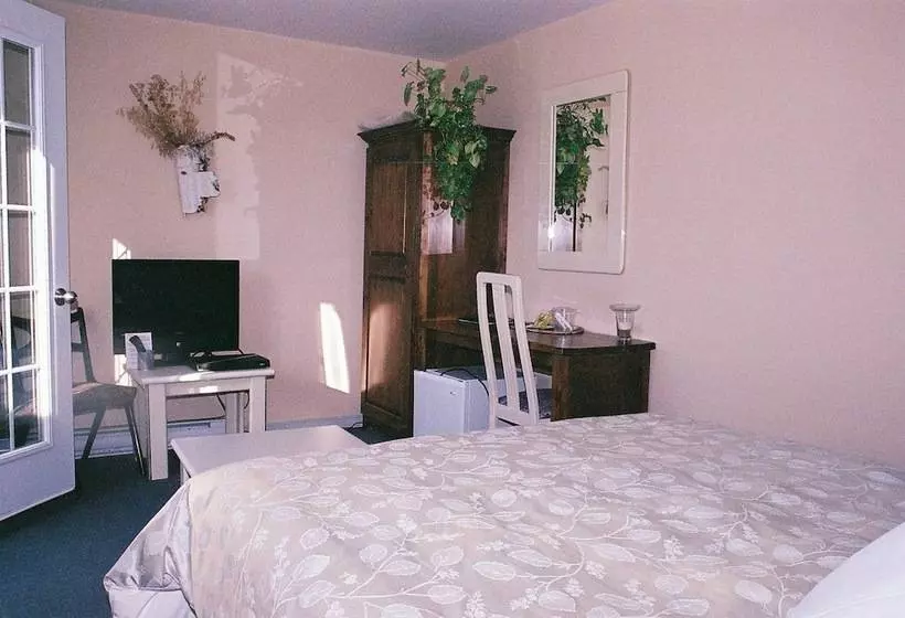 Hostelli Auberge Le Relais Des Hautes Gorges