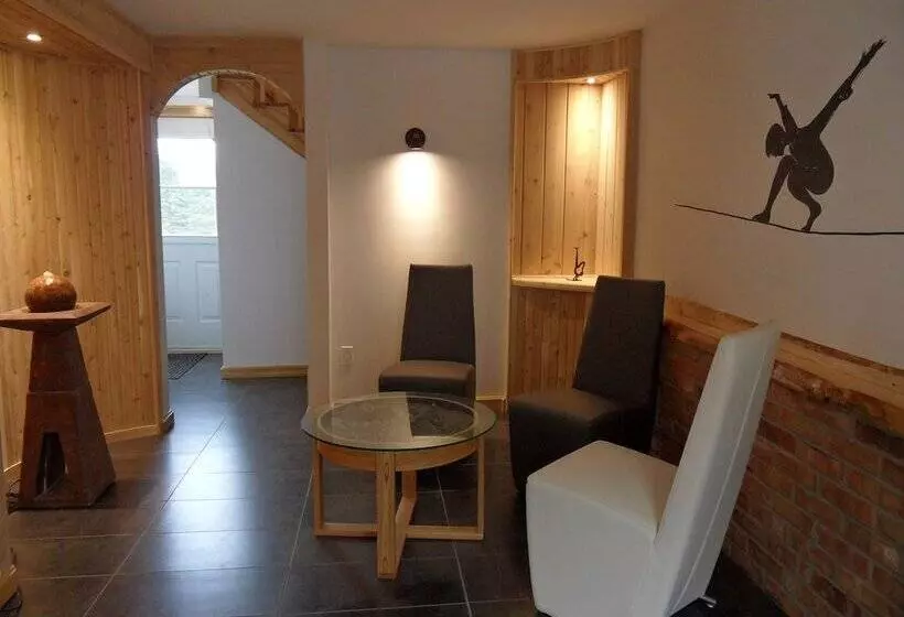 Hostelli Auberge Le Relais Des Hautes Gorges