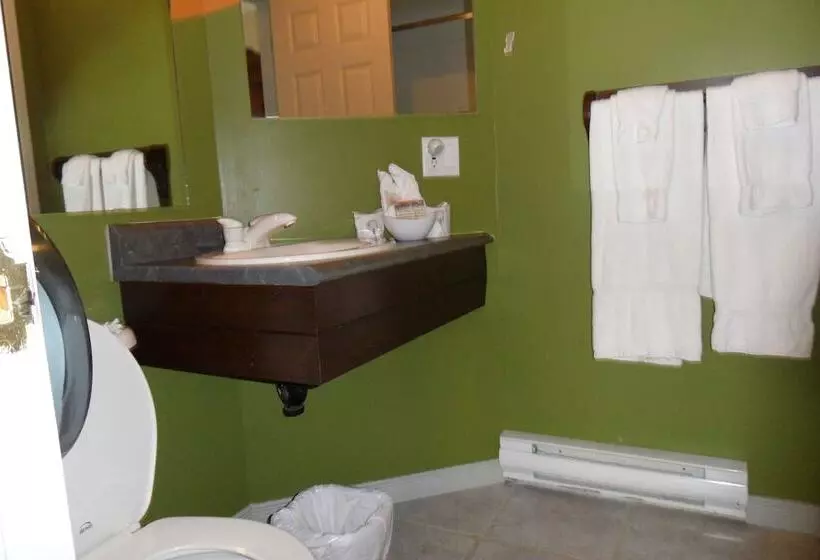 Hostelli Auberge Le Relais Des Hautes Gorges