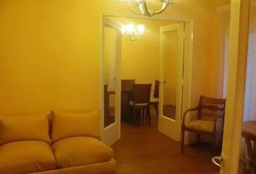 Hostal Plaza Suite