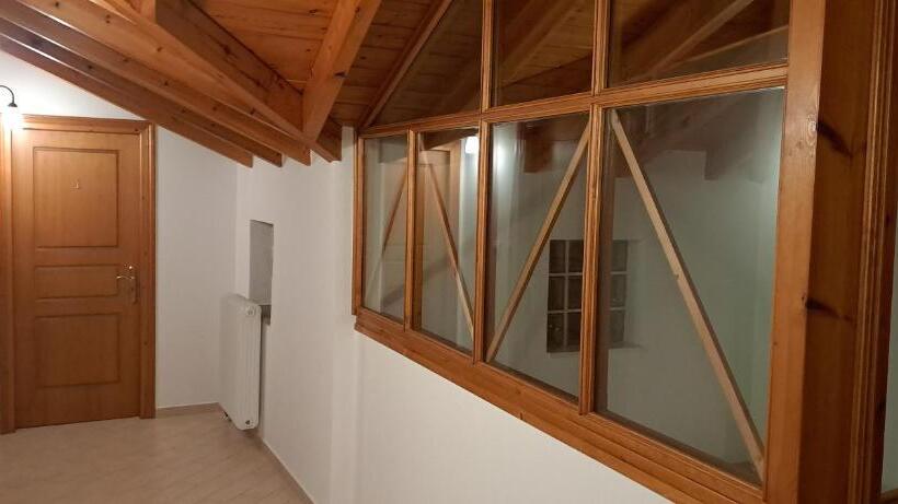 Hotel Archontiko Tzoumerkon