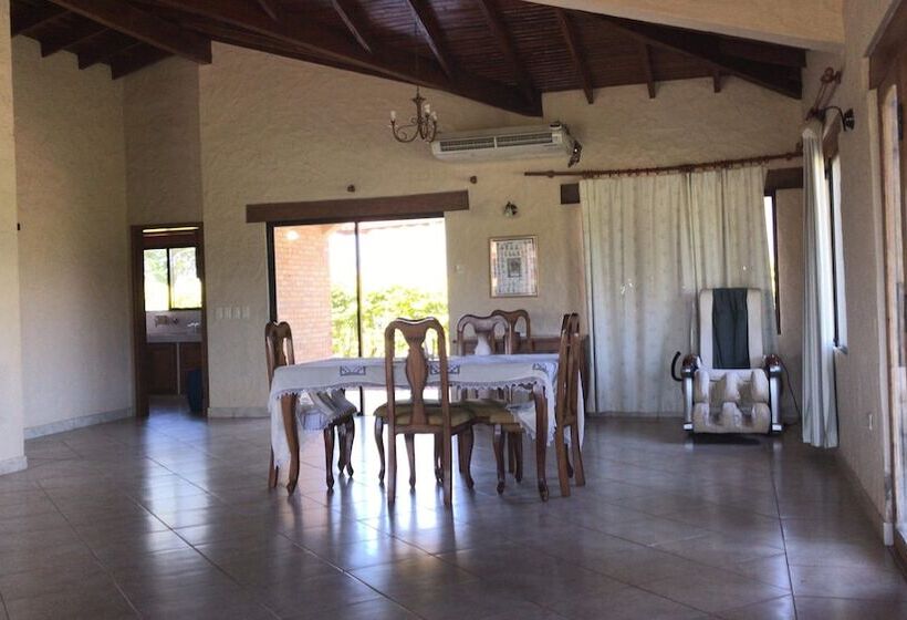 هتل Carlos Franco Country Golf Club