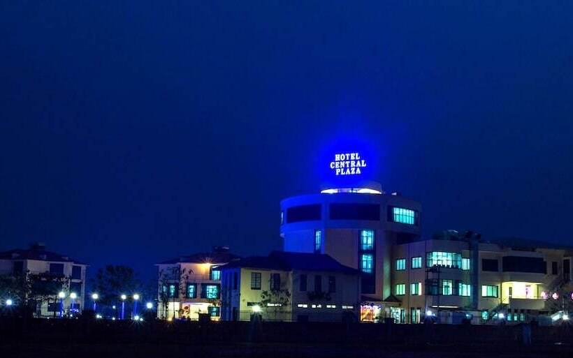 هتل Central Plaza