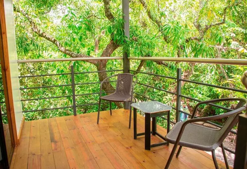 هتل Los Lagos Resort