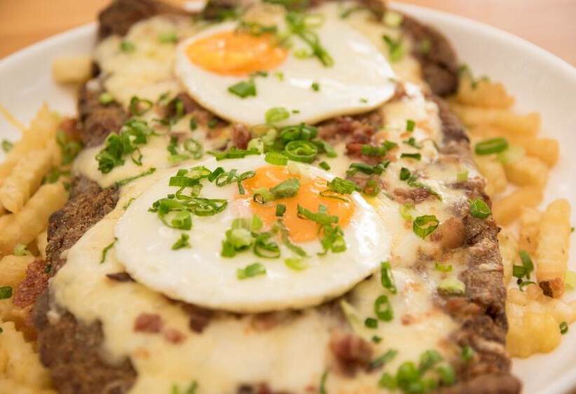 هتل Los Lagos Resort