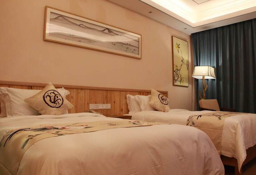 בית מלון כפרי Queshan Lake Arcadia Intl Resort