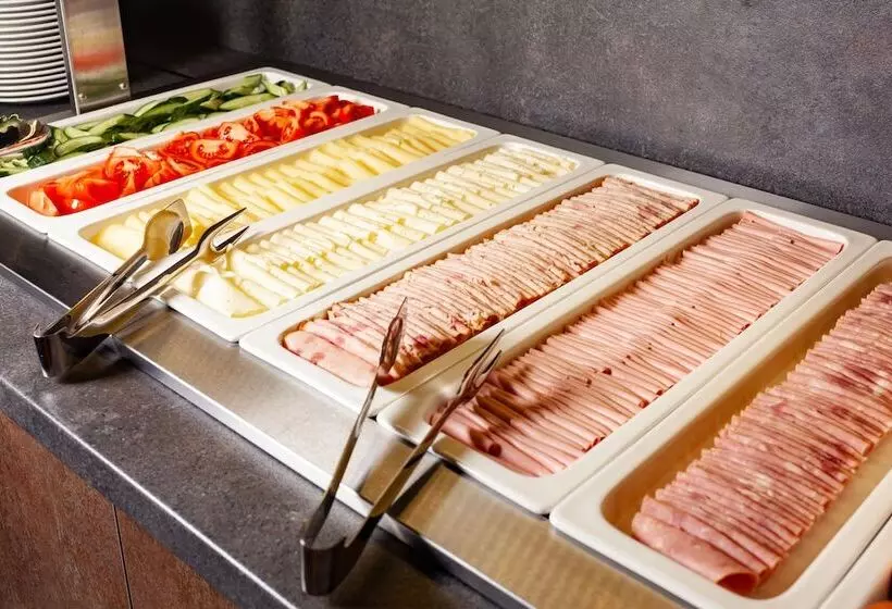 ホテル Ski Resort Manzherok