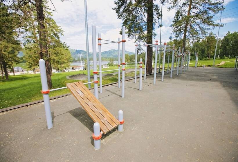 ホテル Ski Resort Manzherok