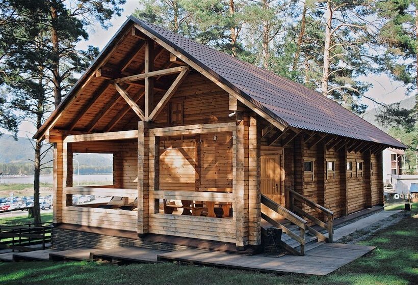 ホテル Ski Resort Manzherok