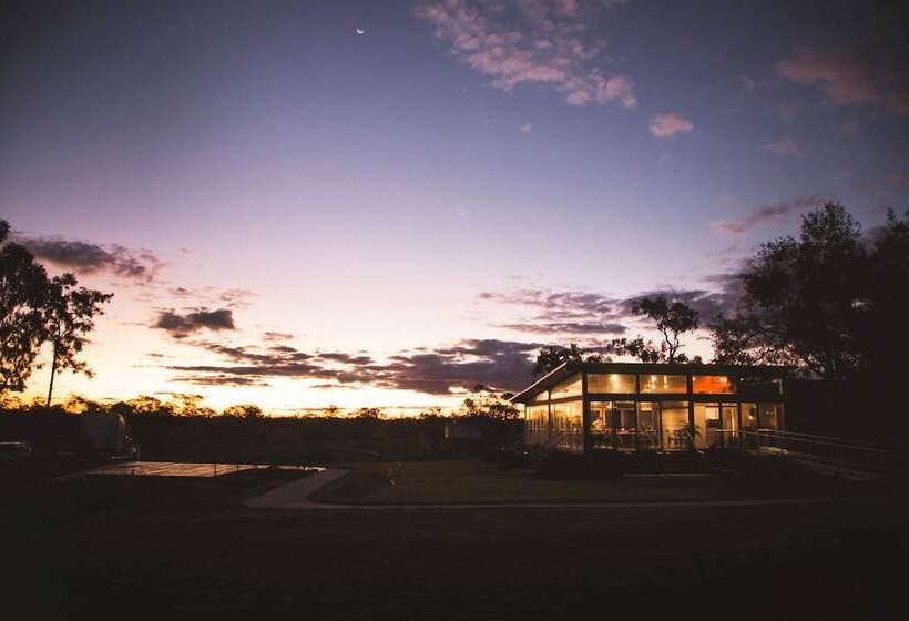 ホテル The Woolshed At Jondaryan Campsite