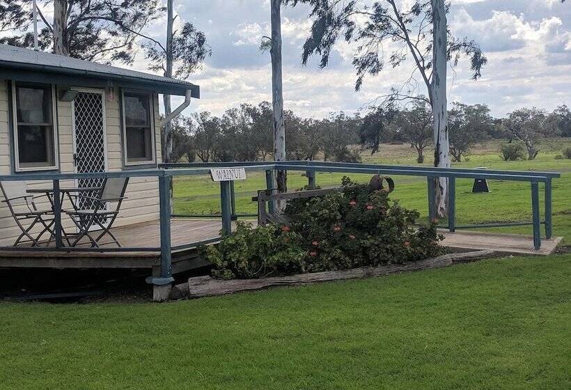 ホテル The Woolshed At Jondaryan Campsite