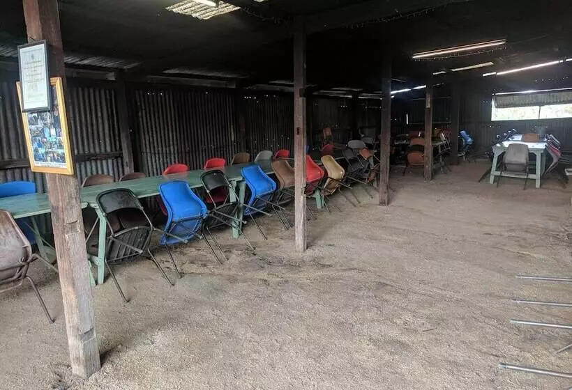 Hotelli The Woolshed At Jondaryan   Campsite