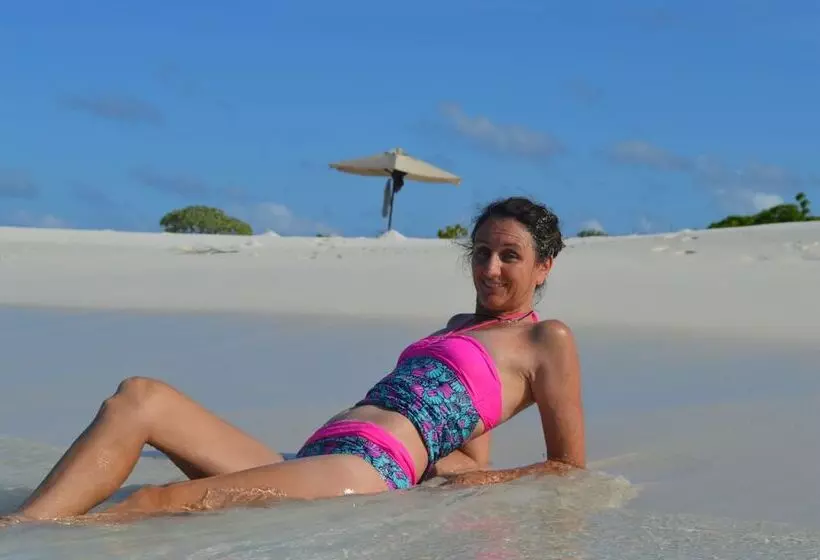 Hotelli Village Life Maldives