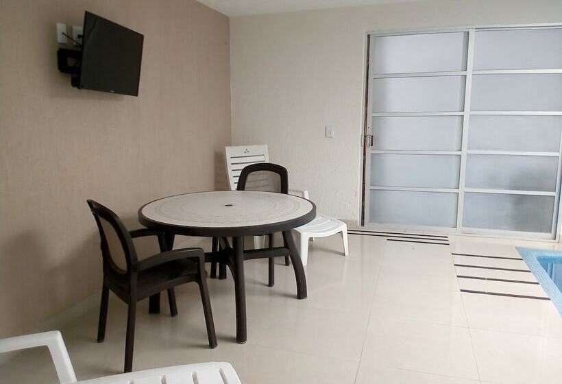 Lov Boutique Hotel Amaque