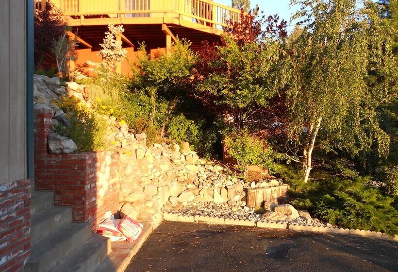 ペンション Mountain View Chalet