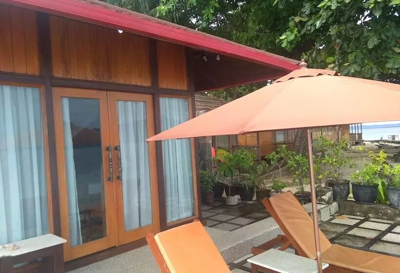 ペンション Tanta Moon Luxury Villas Siladen Island