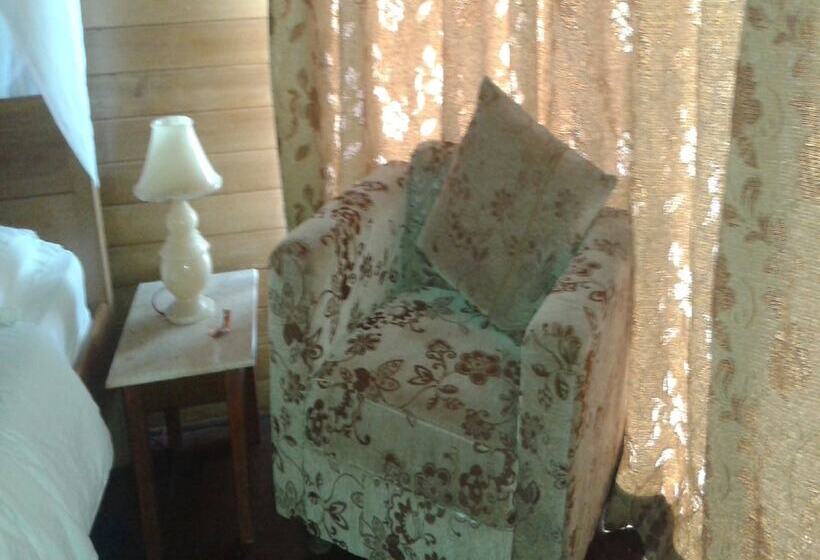 펜션 Tanta Moon Luxury Villas Siladen Island