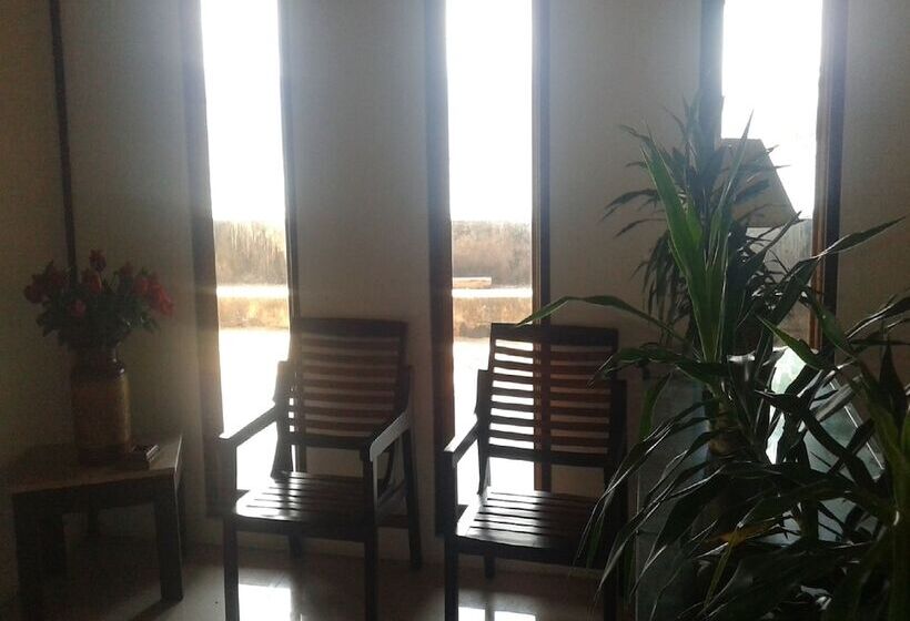 펜션 Tanta Moon Luxury Villas Siladen Island