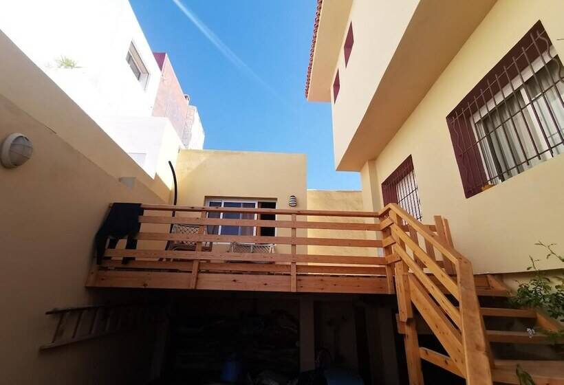 بنسيون Travel Surf Morocco