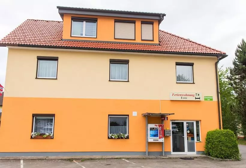Majatalo Zimmer Ferienwohnung Yassi