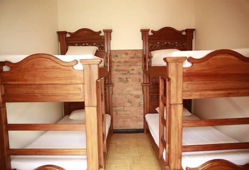 ユースホステル Rollinkeepers House