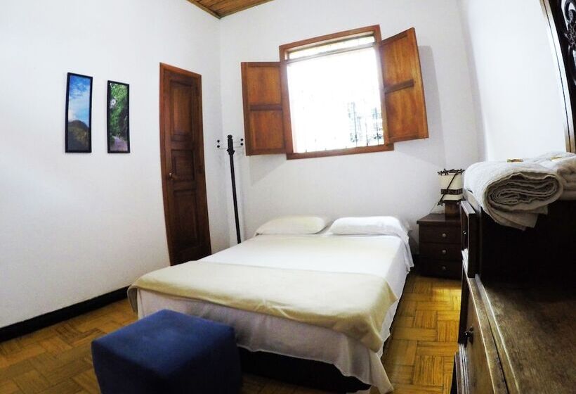 Szálló Rollinkeepers House