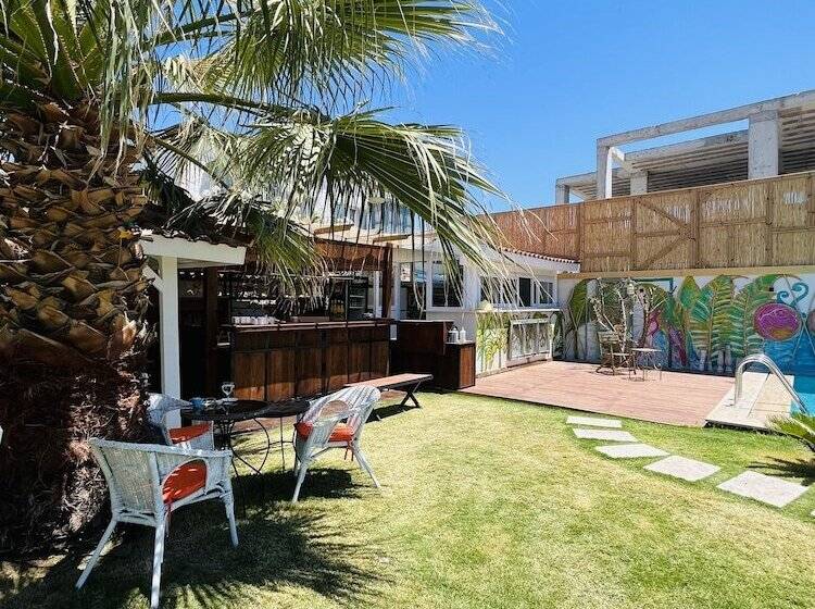 Bed and Breakfast Dört Mevsim Alaçatı Otel