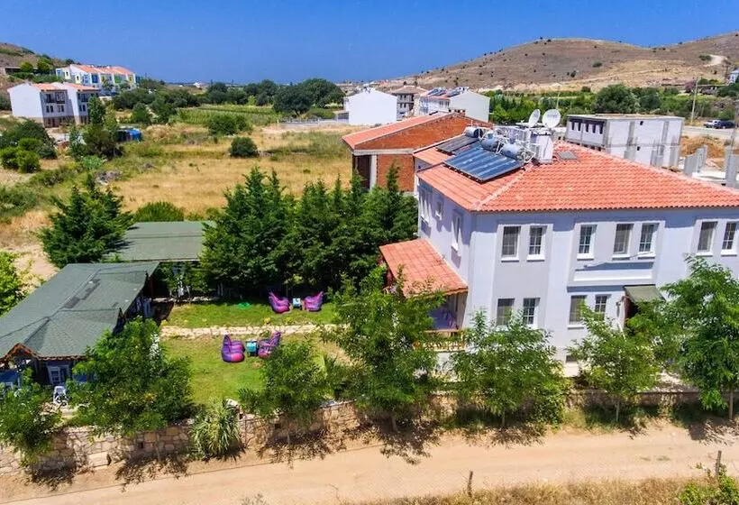 تختخواب و صبحانه Le Mansion Otel