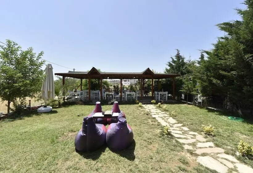 تختخواب و صبحانه Le Mansion Otel